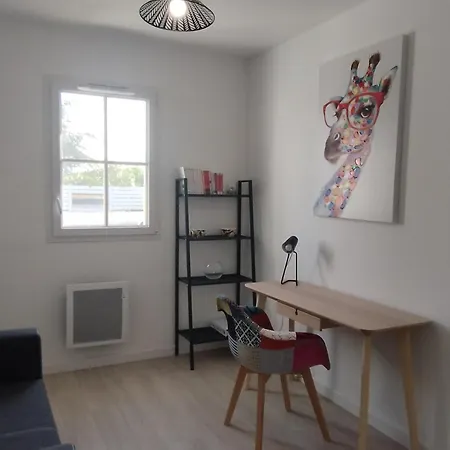 Spacieux En Centre-ville Avec Terrasse Et Parking Pour 4 Personnes - Fr-1-778-45 Prázdninový dům *
