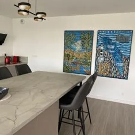 Spacieux En Centre-ville Avec Terrasse Et Parking Pour 4 Personnes - Fr-1-778-45